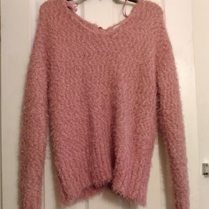 Knox Rose sweater 🌹🌹